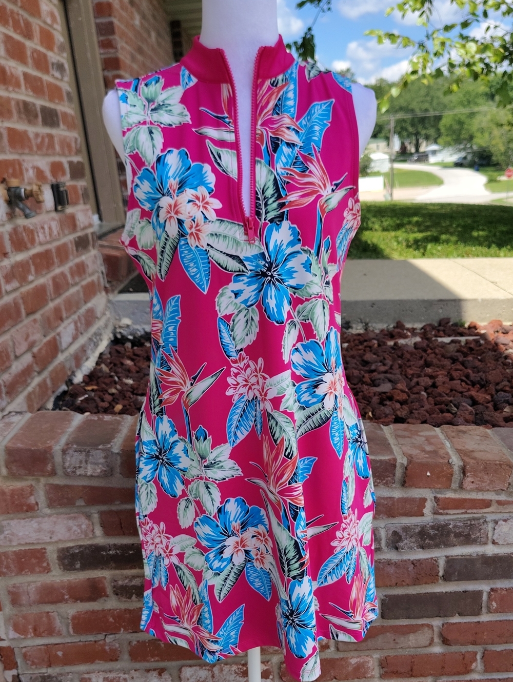 Tommy Bahama Golf Floral Sleeveless Liquid Knit Mini Dress Size M Pockets Sporty - Picture 1 of 12